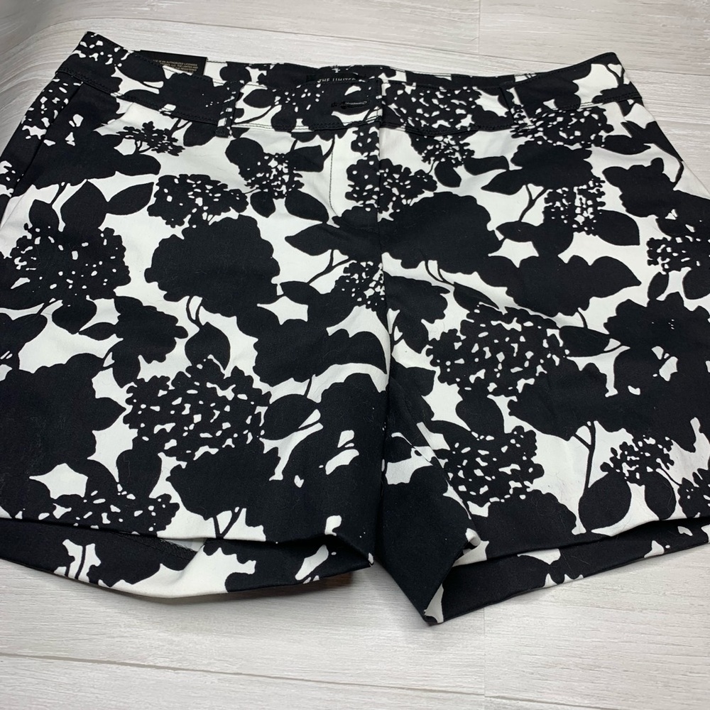 Women’s Tailored shorts